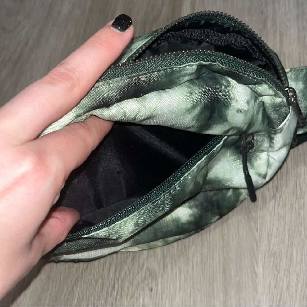 Green Tie Dye Belt Bag - Picture 6 of 8